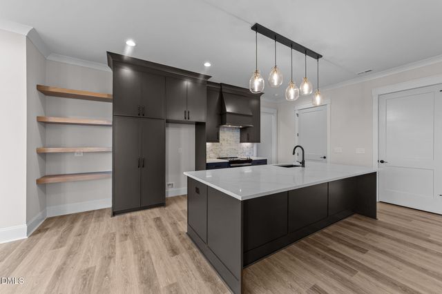 100 Sire Court, Holly Springs, NC 27540