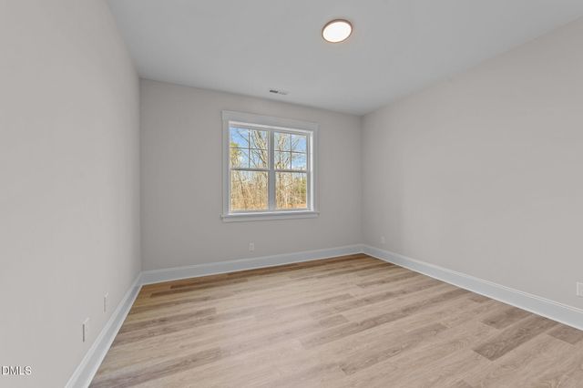 100 Sire Court, Holly Springs, NC 27540