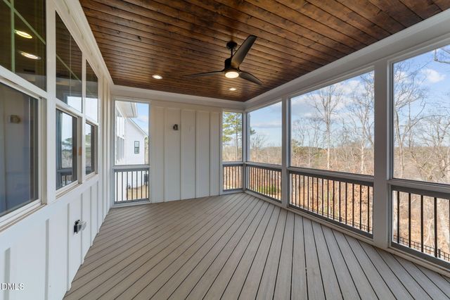 100 Sire Court, Holly Springs, NC 27540