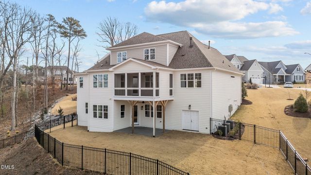 100 Sire Court, Holly Springs, NC 27540