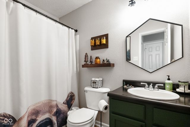 4513 Connaught East Drive, Plainfield, IN 46168