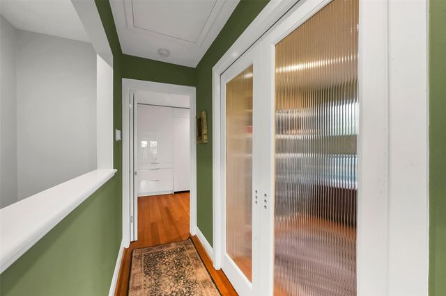 929 Wynnwood Lane, Houston, TX 77008