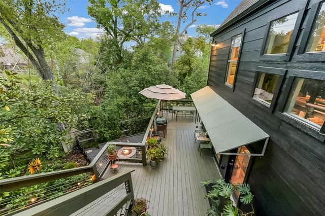 929 Wynnwood Lane, Houston, TX 77008