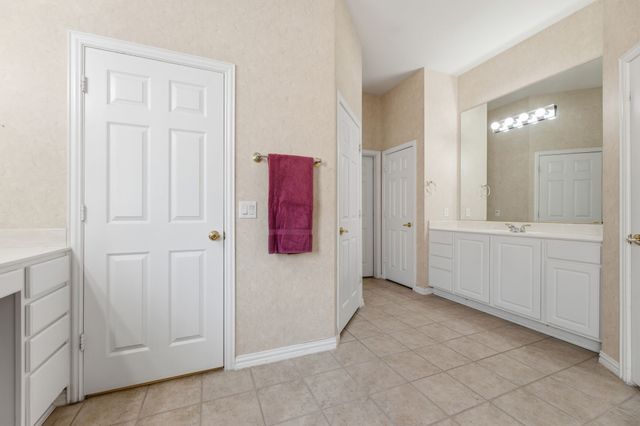 362 Southern Hills Drive, Fairview, TX 75069