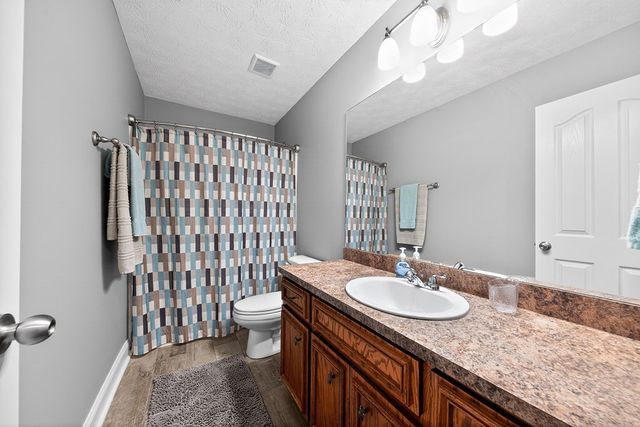 169 Lansdon Drive, Smiths Station, AL 36877