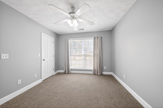 169 Lansdon Drive, Smiths Station, AL 36877