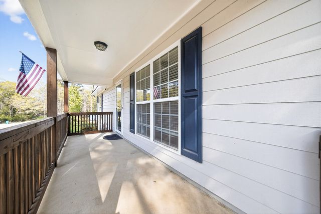 169 Lansdon Drive, Smiths Station, AL 36877