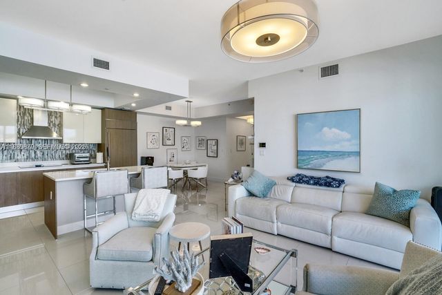 1200 Hillsboro Mile 1303 1303, Hillsboro Beach, FL 33062