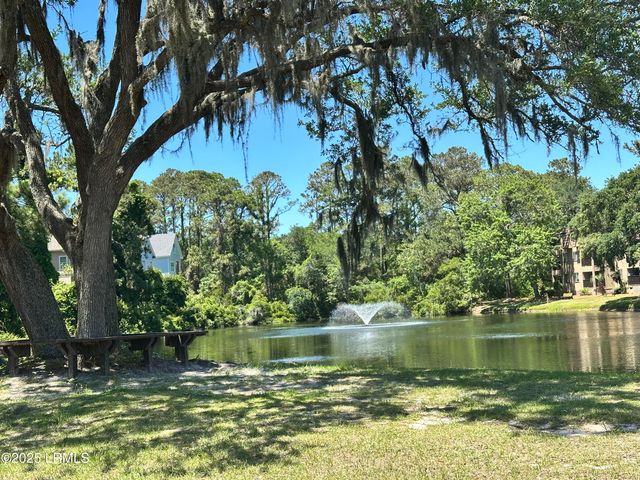 40 Folly Field Rd Apt G1, Hilton Head Island, SC 29928