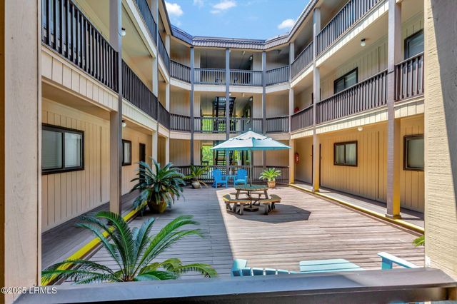 40 Folly Field Rd Apt G1, Hilton Head Island, SC 29928