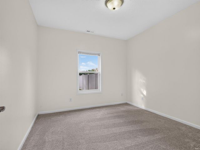 403 Treeline Cove, Fort Wayne, IN 46825