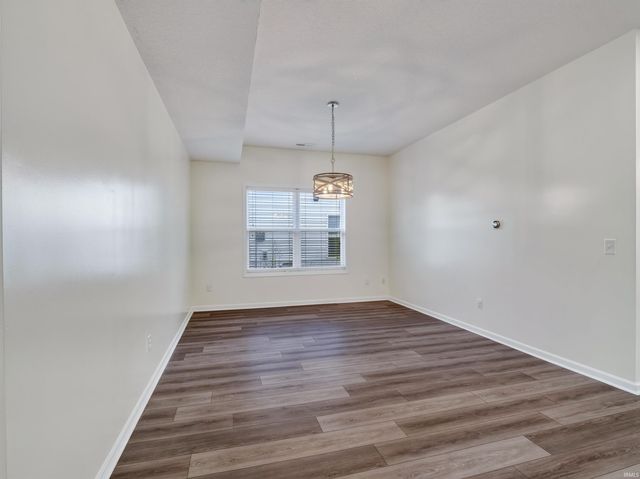 403 Treeline Cove, Fort Wayne, IN 46825
