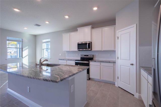 345 MANGROVE MANOR DRIVE, Apollo Beach, FL 33572