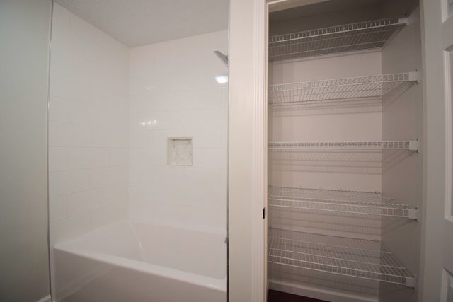 1024 Mulligan Drive 1024, Mt Vernon, IL 62864