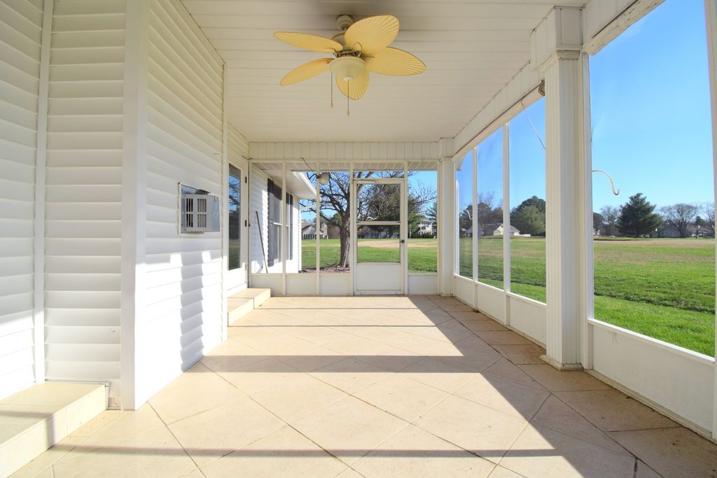 Image 28 of property listing at 1024 Mulligan Drive 1024, Mt Vernon, IL 62864