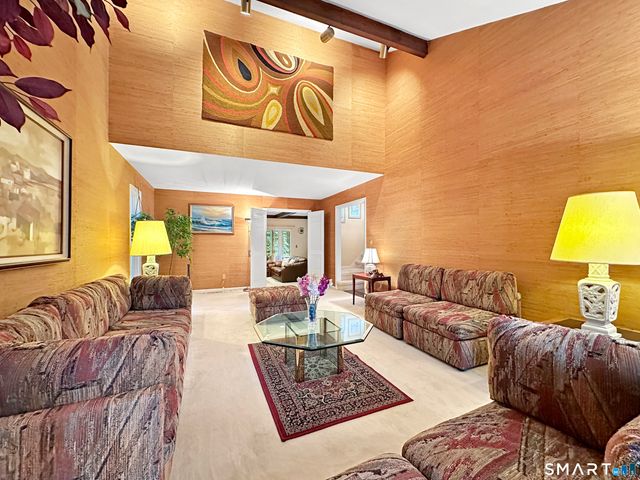 320 Summer Hill Road, Madison, CT 06443