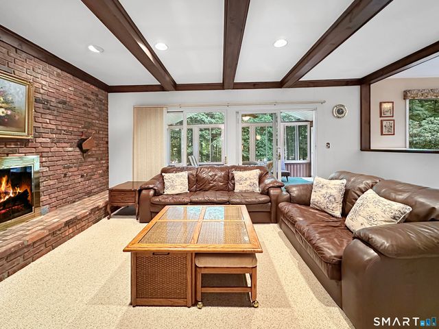 320 Summer Hill Road, Madison, CT 06443