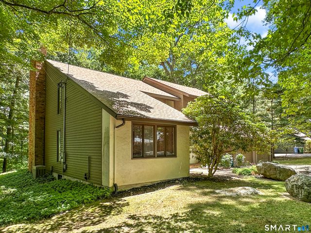 320 Summer Hill Road, Madison, CT 06443