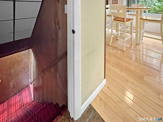 320 Summer Hill Road, Madison, CT 06443