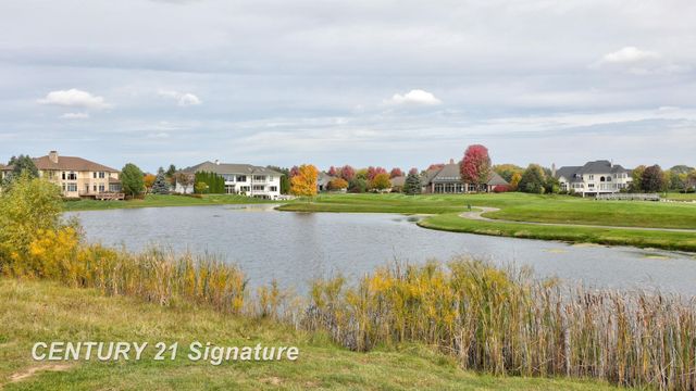 33 W Grove Court, Freeland, MI 48623