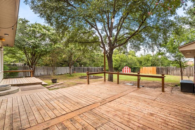 9014 Brimstone LN, Austin, TX 78717
