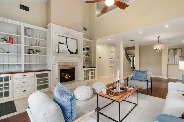9014 Brimstone LN, Austin, TX 78717