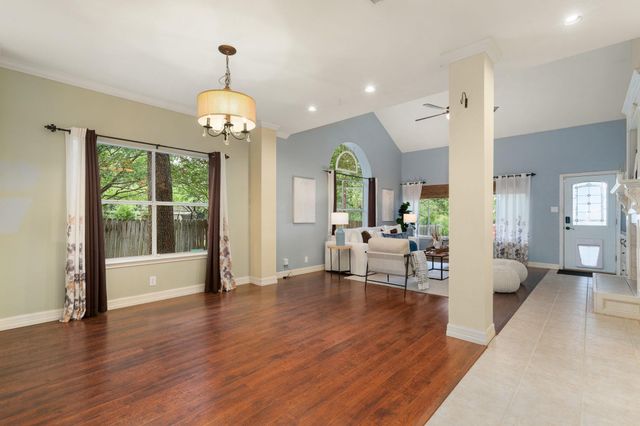 9014 Brimstone LN, Austin, TX 78717