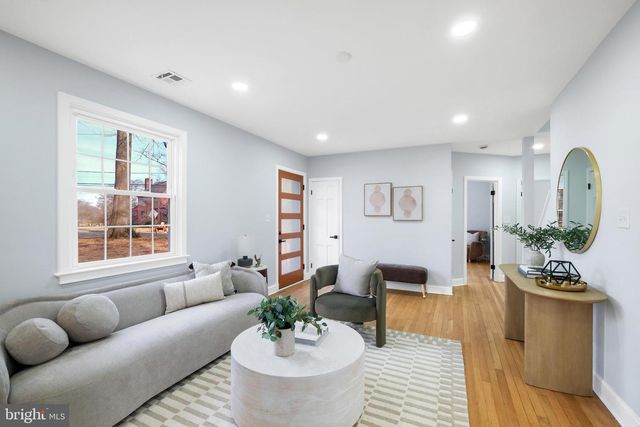 20 SHAW AVE, Silver Spring, MD 20904