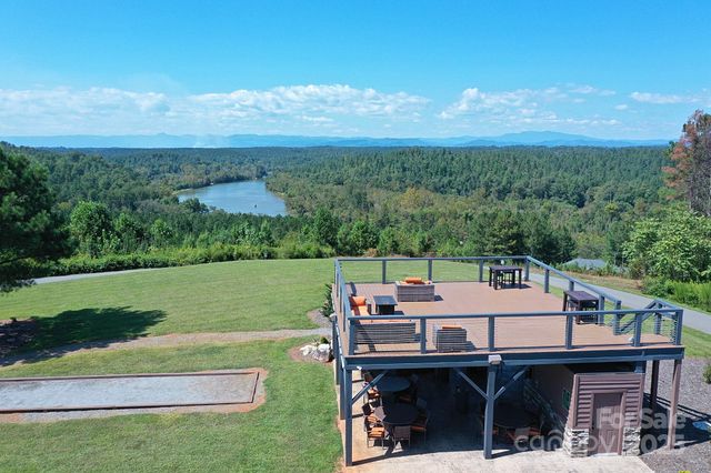 335 Table Rock Trace NW 154, Valdese, NC 28690