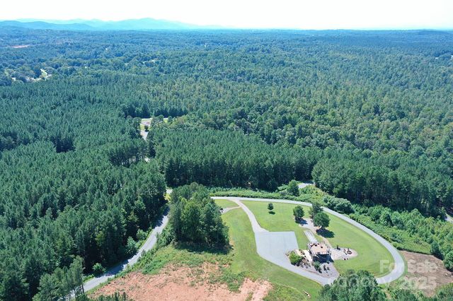 335 Table Rock Trace NW 154, Valdese, NC 28690