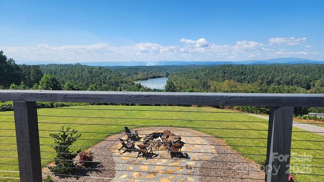 335 Table Rock Trace NW 154, Valdese, NC 28690