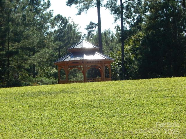 335 Table Rock Trace NW 154, Valdese, NC 28690