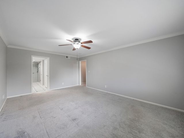 656 S Ripple Creek Drive 656, Houston, TX 77057