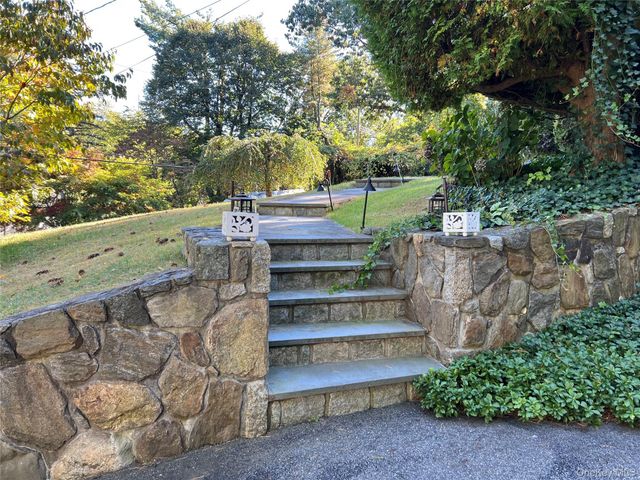 65 Morningside Drive, Ossining, NY 10562