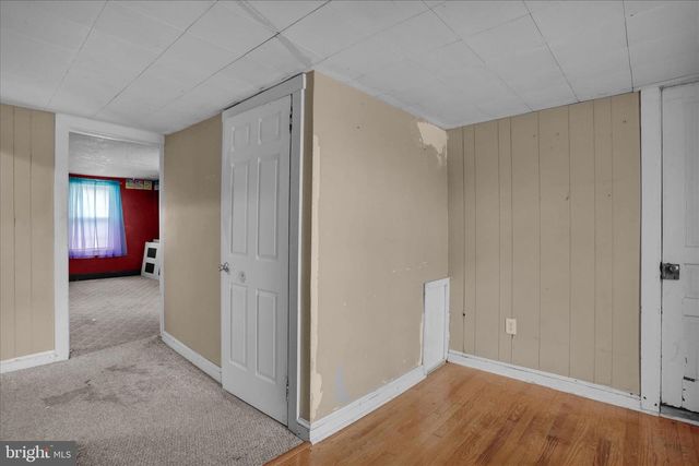 320 S BAUMSTOWN RD, Birdsboro, PA 19508