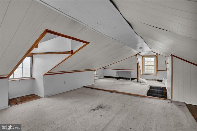 320 S BAUMSTOWN RD, Birdsboro, PA 19508