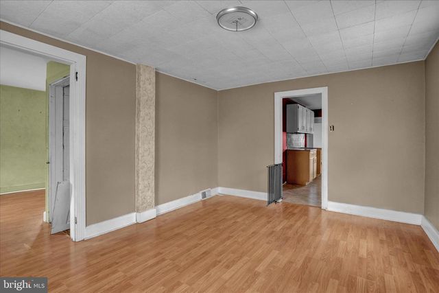 320 S BAUMSTOWN RD, Birdsboro, PA 19508