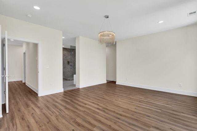 2430 Batavia St, Nashville, TN 37208