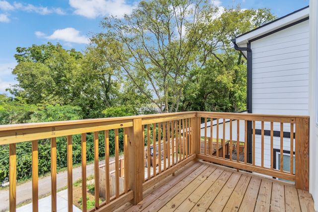 2430 Batavia St, Nashville, TN 37208