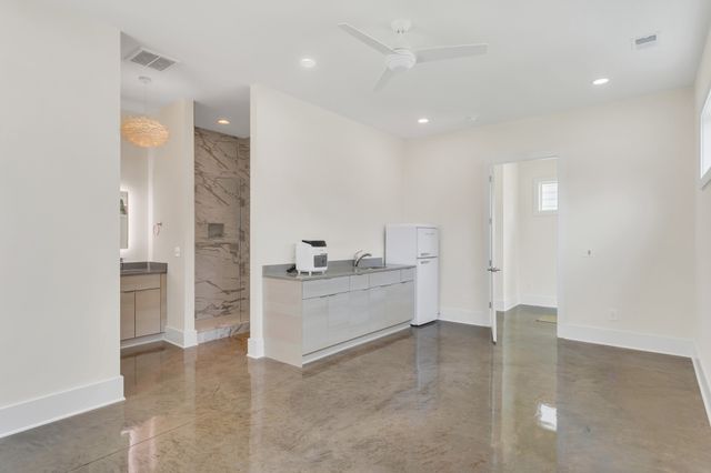 2430 Batavia St, Nashville, TN 37208