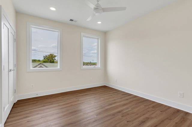 2430 Batavia St, Nashville, TN 37208