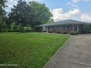 1015 Mt Holly Rd, Louisville, KY 40118