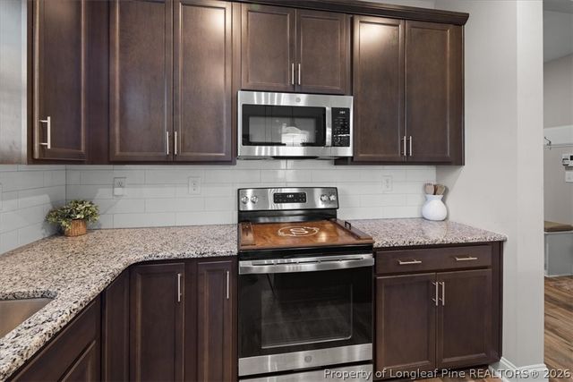 321 Glee Street, Hope Mills, NC 28348