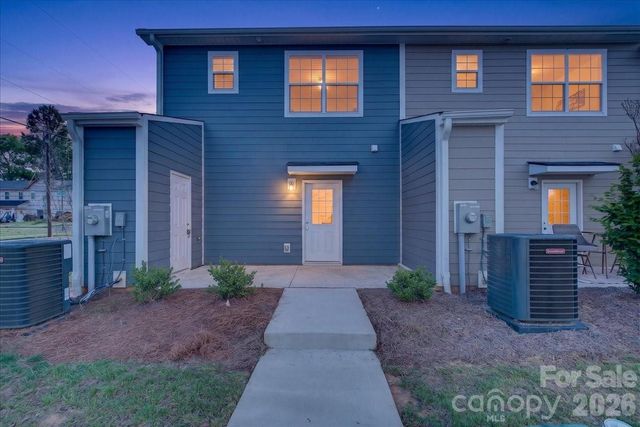 344 Lincoln Street B, Concord, NC 28025