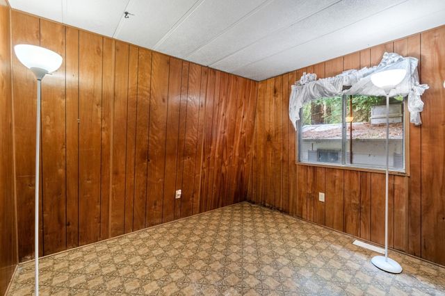 7382 Berta Road, Elk River, CA 95503