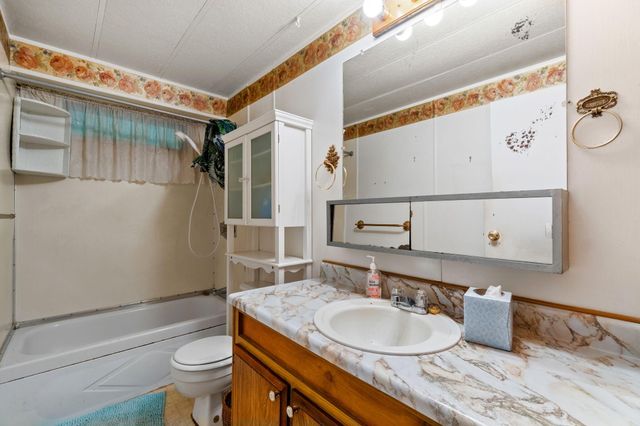 7382 Berta Road, Elk River, CA 95503