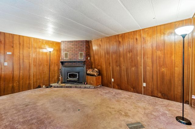 7382 Berta Road, Elk River, CA 95503