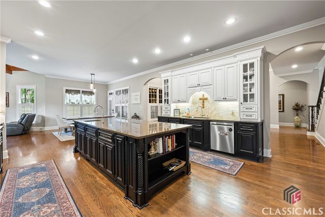 2505 Shumard Oak Drive, Braselton, GA 30517