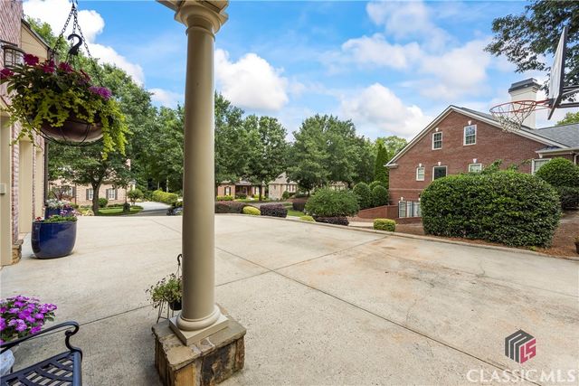 2505 Shumard Oak Drive, Braselton, GA 30517