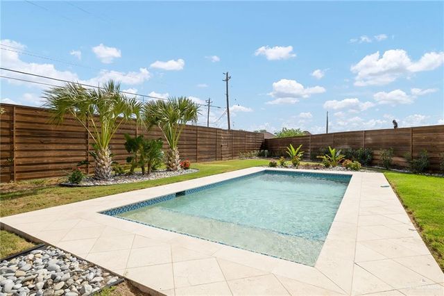 2600 Wisteria Avenue, Mcallen, TX 78504
